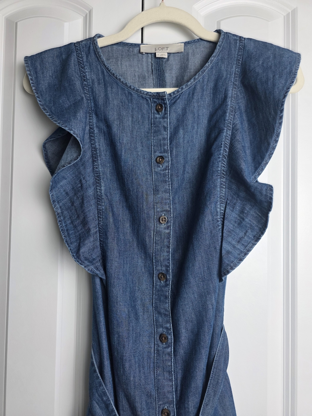 LOFT Ruffle Denim Midi Dress – Size 8 - 100% Cotton - Picture 3 of 16